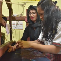 Kegiatan Outdoor Study Kelas IX C dan IX D ke Rumah Singgah Tuan Kadi | SMP METTA MAITREYA